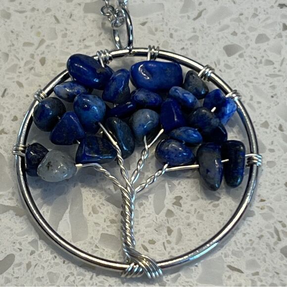 Crushed Stone Silver Color Tree Of Life Necklace - Picture 3 of 10